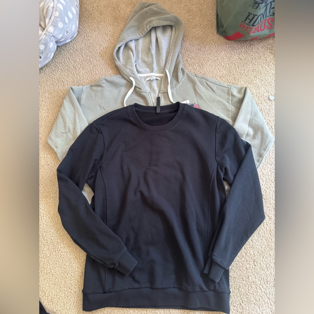 Fabletics & O’Neill Hoodie Bundle | Size Medium